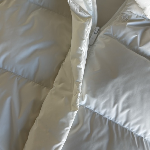 Lululemon wunder puff super cropped vest size 6 - Picture 4 of 5